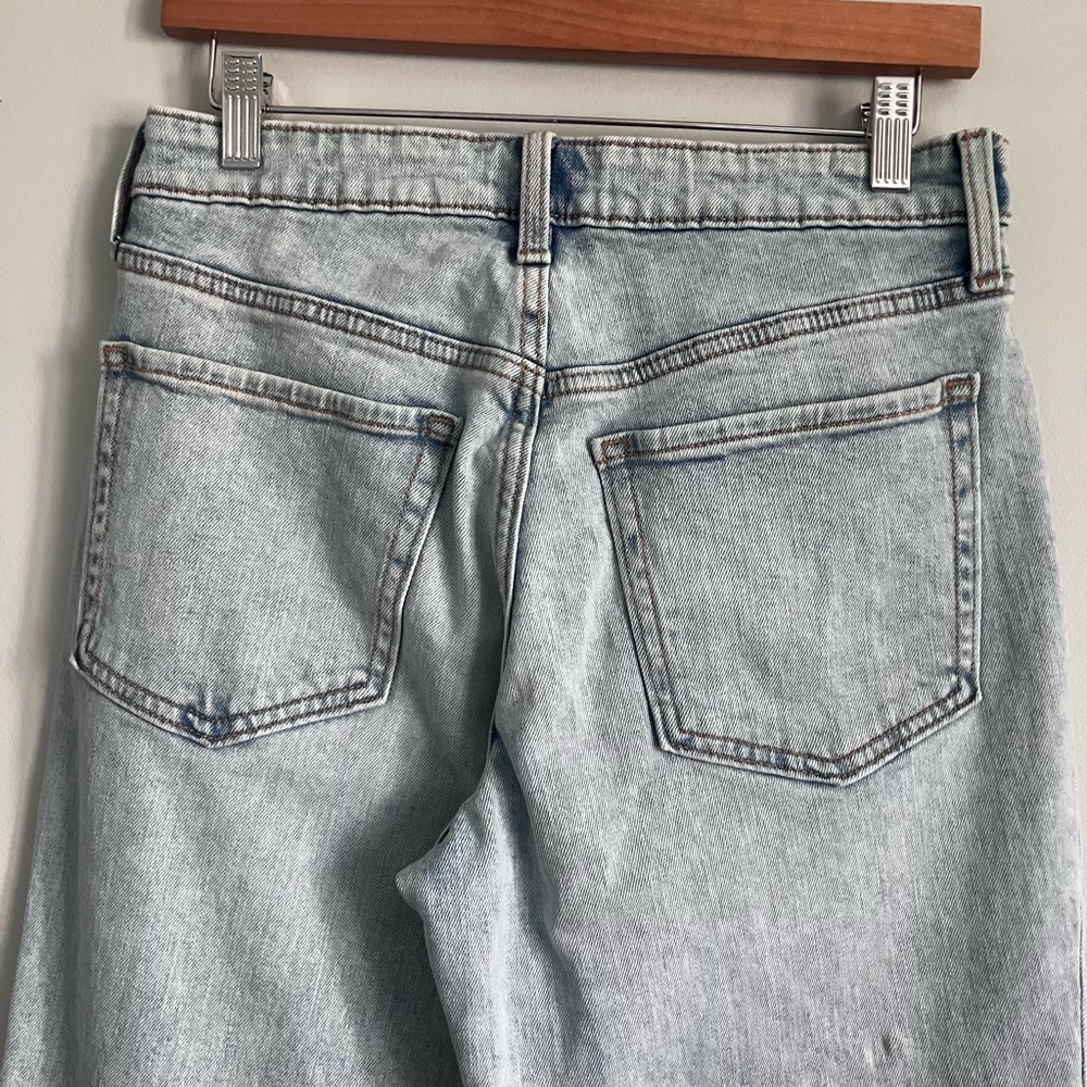 OLD NAVY O.G. Loose Wide Leg Light Wash High Rise Jeans Size 6 (measure 8-10) - Picture 6 of 11